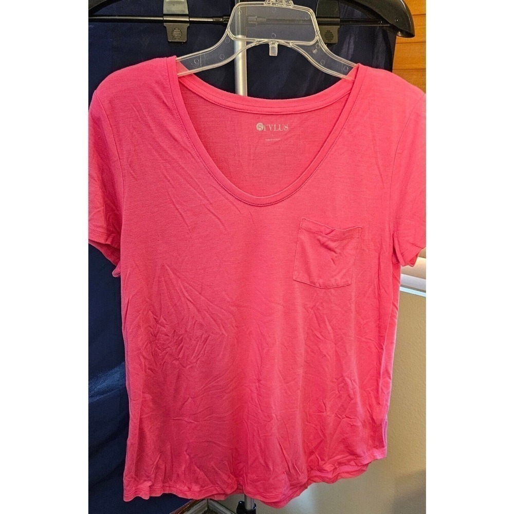 Stylus Women's Top Sz L Pink Short Sleeve T-shirt V-Neck
